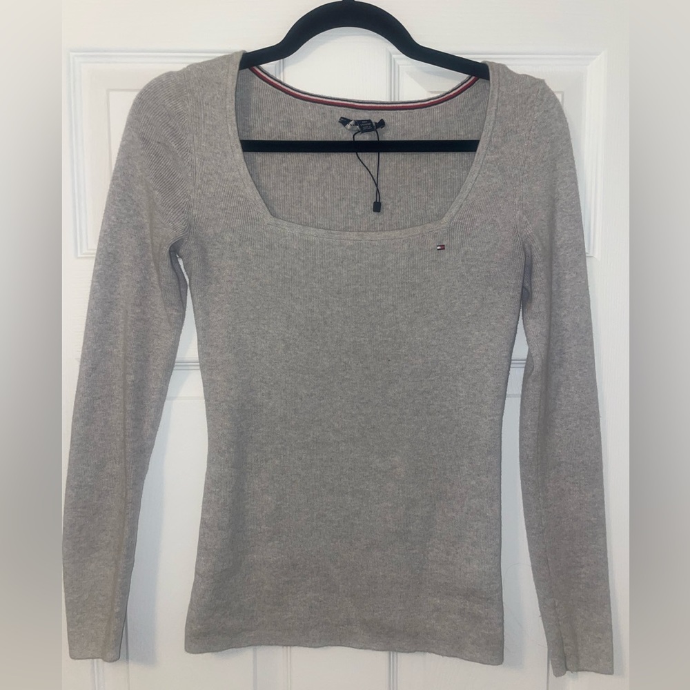 gray square neck polo sweater -GREAT CONDITION-